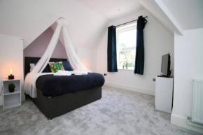 16 North Road Flat 4 by Mia Living Free Parking On Site